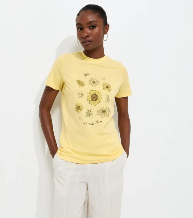 Light Yellow Cotton Daisy Sunflower Relaxed T-Shirt