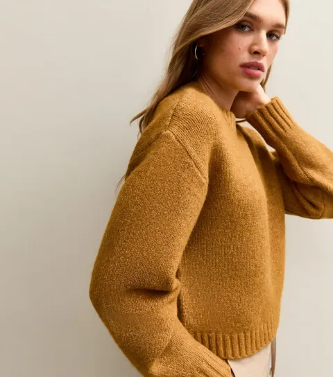 Dark Yellow Short Midweight Knit Jumper