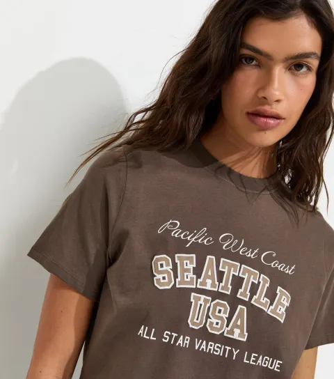 Dark Brown Cotton Seattle USA Print Relaxed Fit T-Shirt