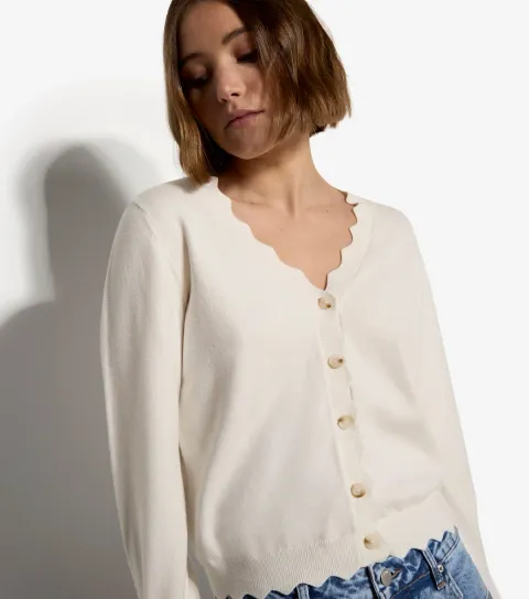 Cream Scalloped Edge Cardigan
