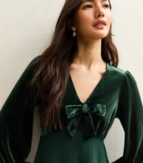 Dark Green Long Sleeve Velvet Bow Front Mini Dress
