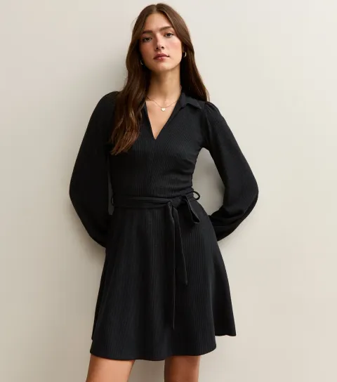 Black Crinkled Long Sleeve Mini Dress