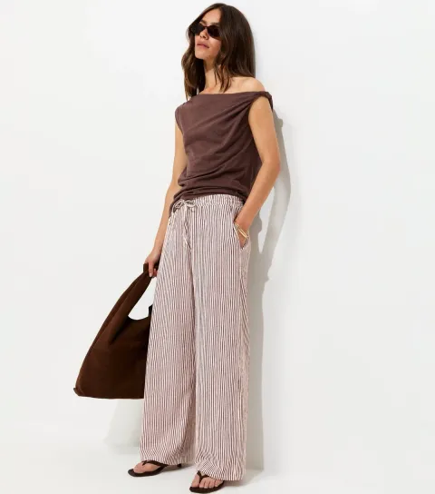 Petite Red Crinkle Texture Striped Wide Leg Trousers