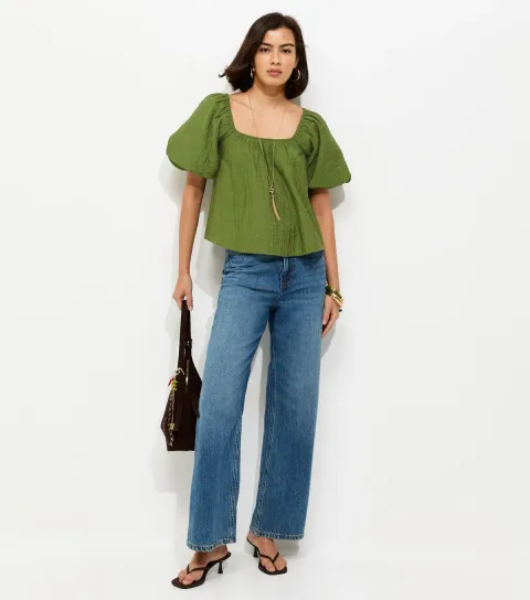 Green Square Neck Puff Sleeve Blouse