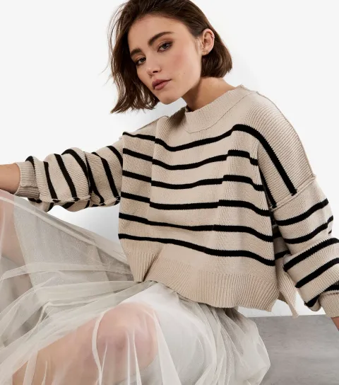 Stone Striped Slit Hem Jumper