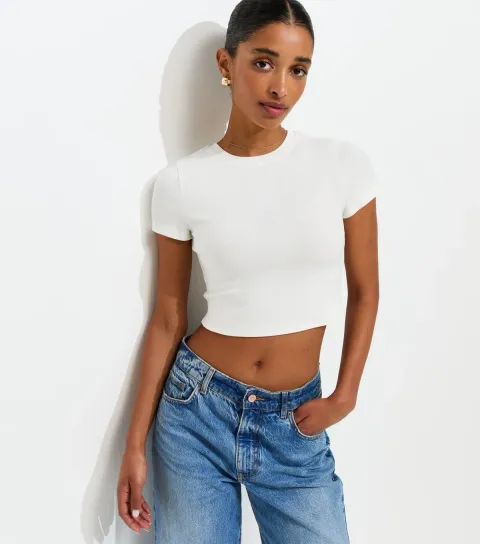 Off White Modal Baby Tee Cropped T-Shirt
